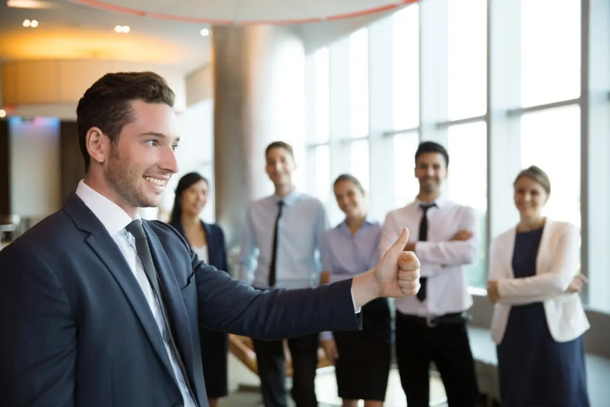 ¿Qué habilidades de liderazgo necesito desarrollar para dirigir mi empresa?
